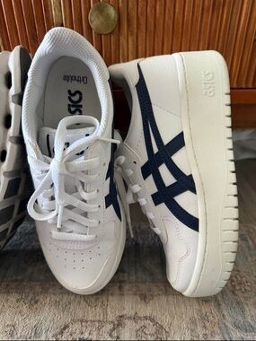 Asics White and Navy Low-Top Sneakers
